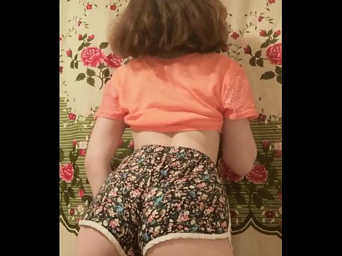 ❤️ Vogëlushja e re seksi duke zhveshur pantallonat e shkurtra në kamera ❤ Porno në sq.rionews.top ️❤